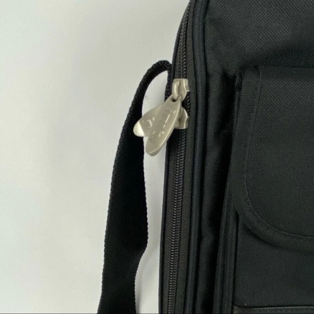 Int Laptop Bag with Shoulder Strap Black 15.6